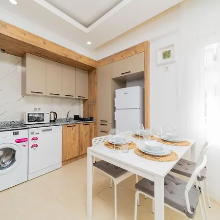 Furnished Flat With Shared Pool In Antalya